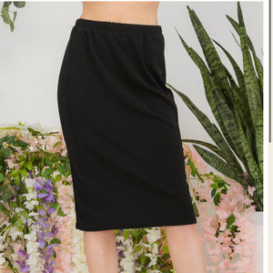 Black Solid Skirt